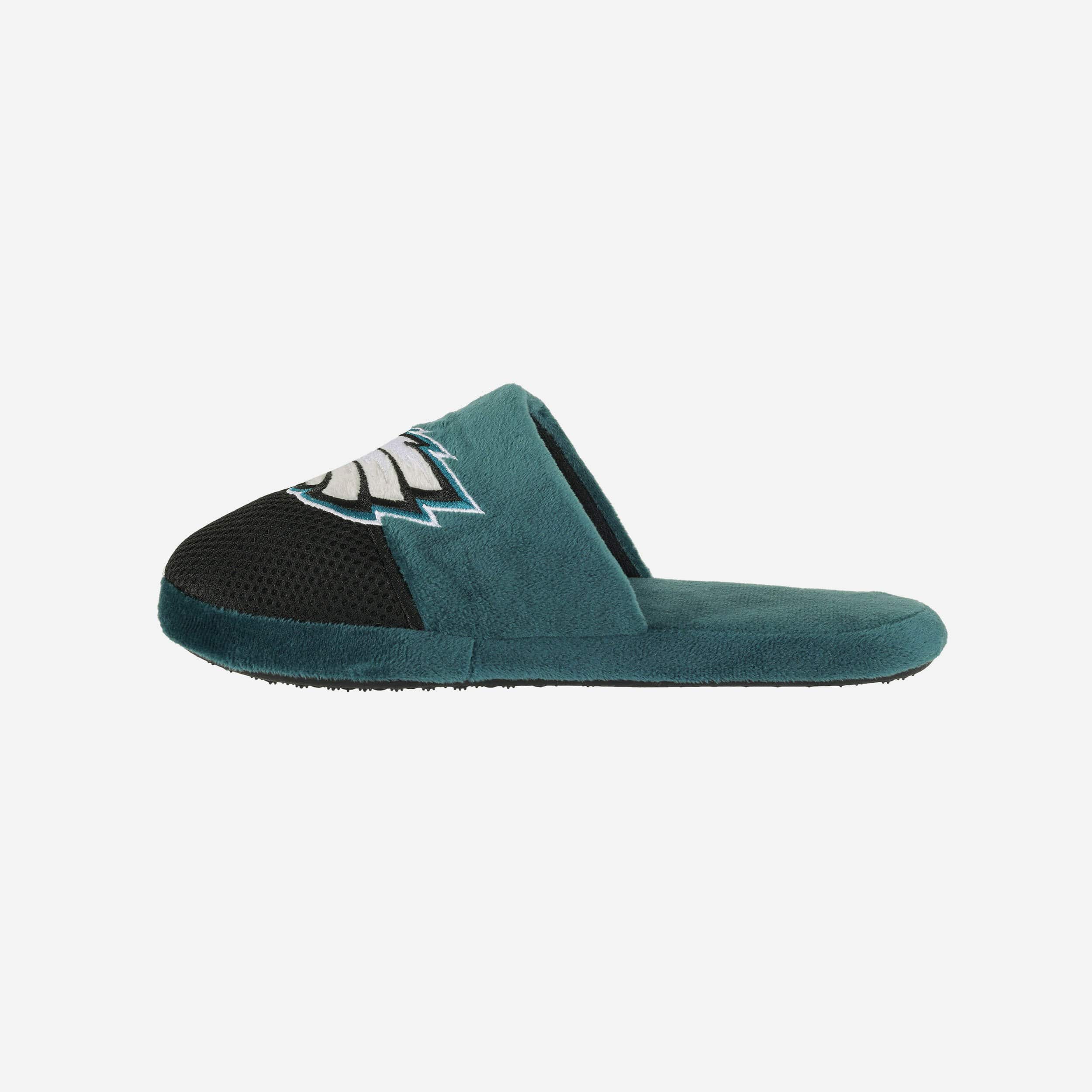 Philadelphia Eagles Team Logo Luxury Staycation Slippers