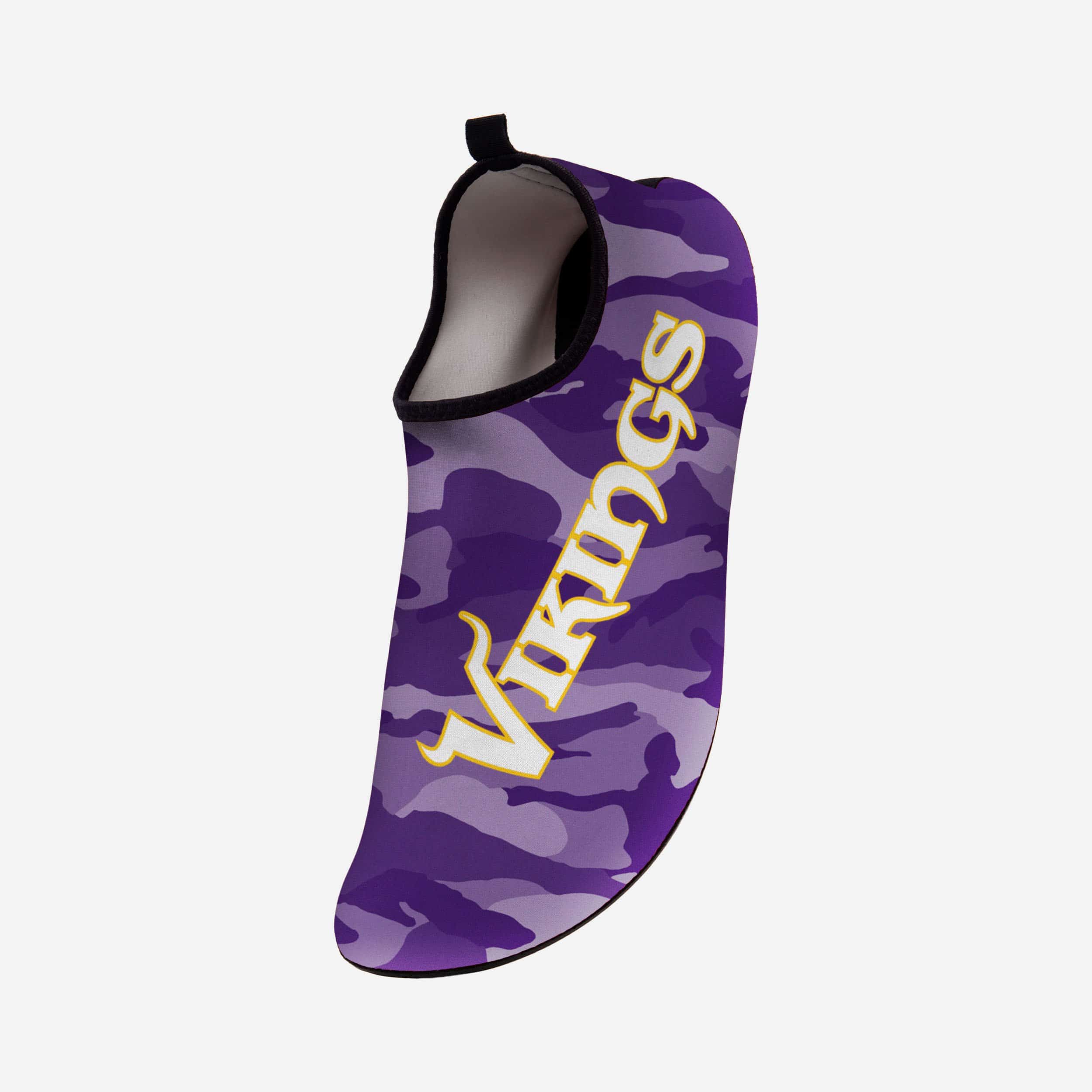 Minnesota Vikings Men's Camo Water Shoes - Stand Out at the Beach!