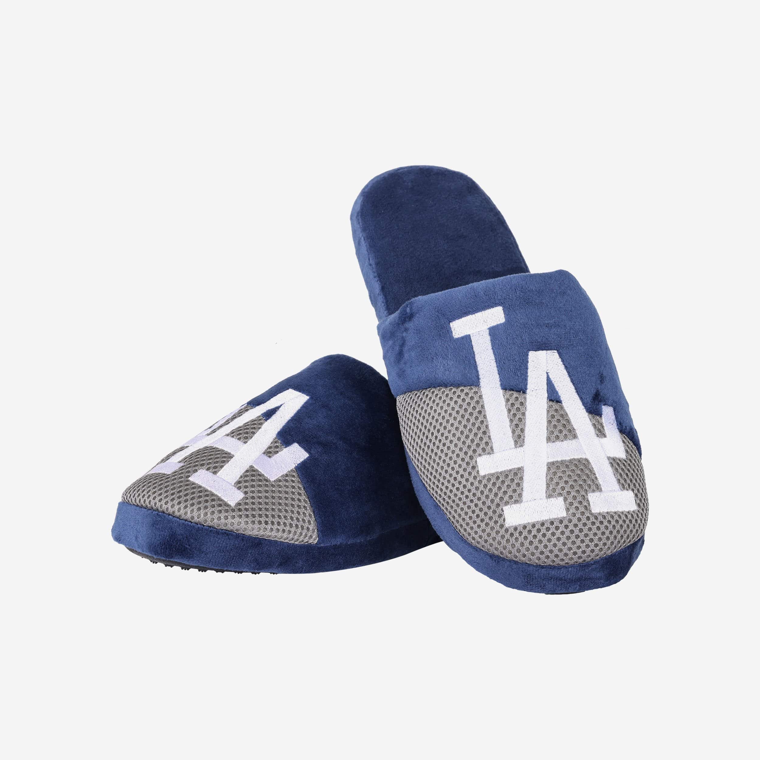 Los Angeles Dodgers Team Logo Luxury Staycation Slippers