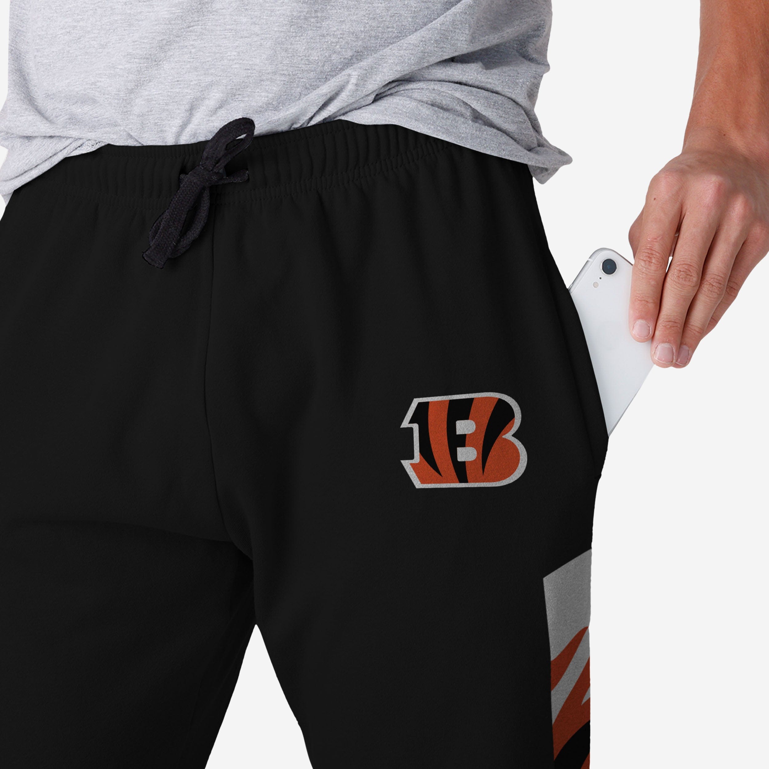 Cincinnati Bengals Team Stripe Joggers - Stylish Workout Gear