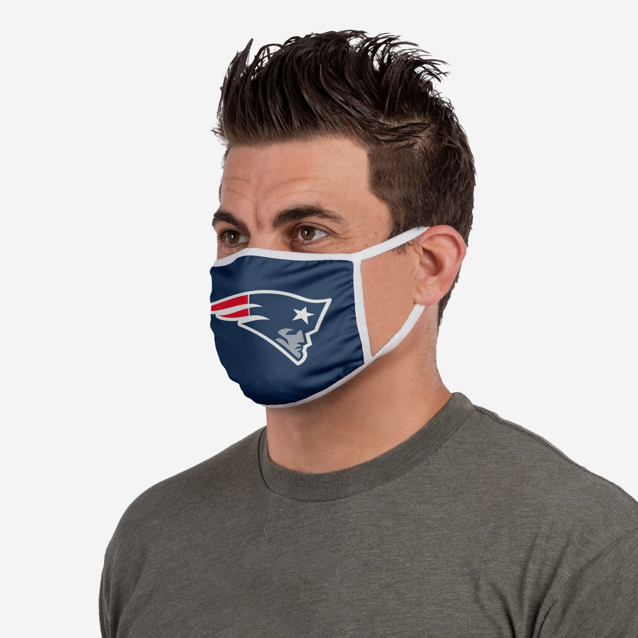 New England Patriots Striking Big Logo Face Cover - Show Your Team Spirit!