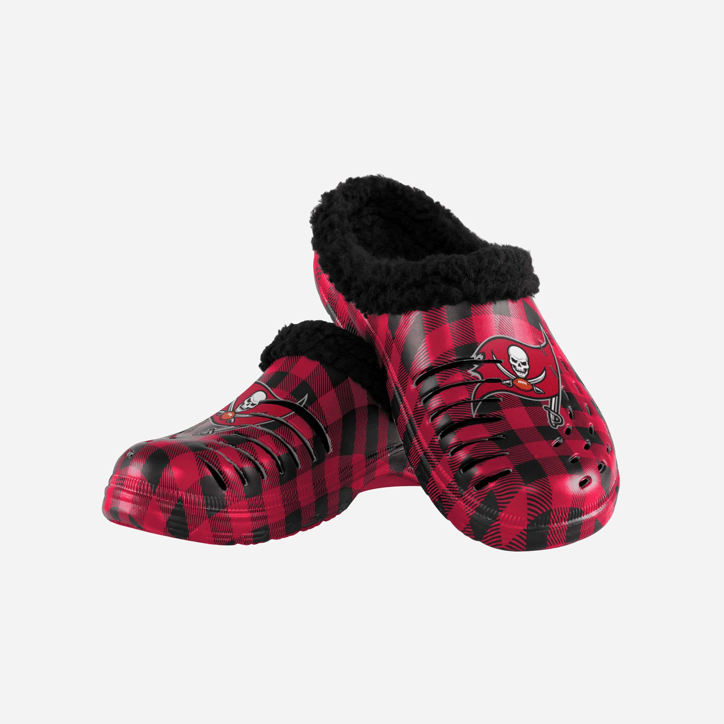 Tampa Bay Buccaneers Stylish Sherpa Lined Buffalo Check Clogs
