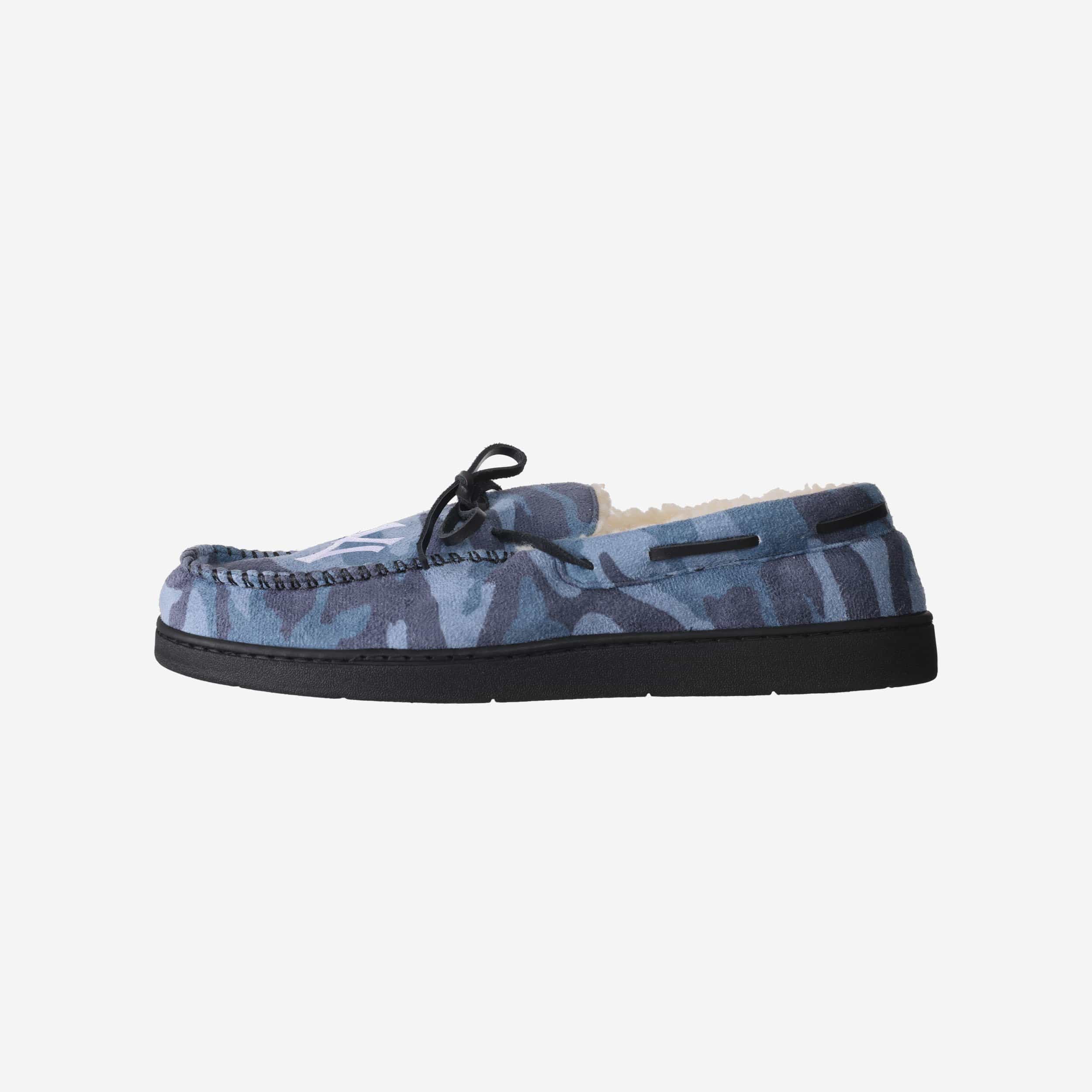 New York Yankees Camo Printed Moccasin Slippers - Show Your Team Spirit!