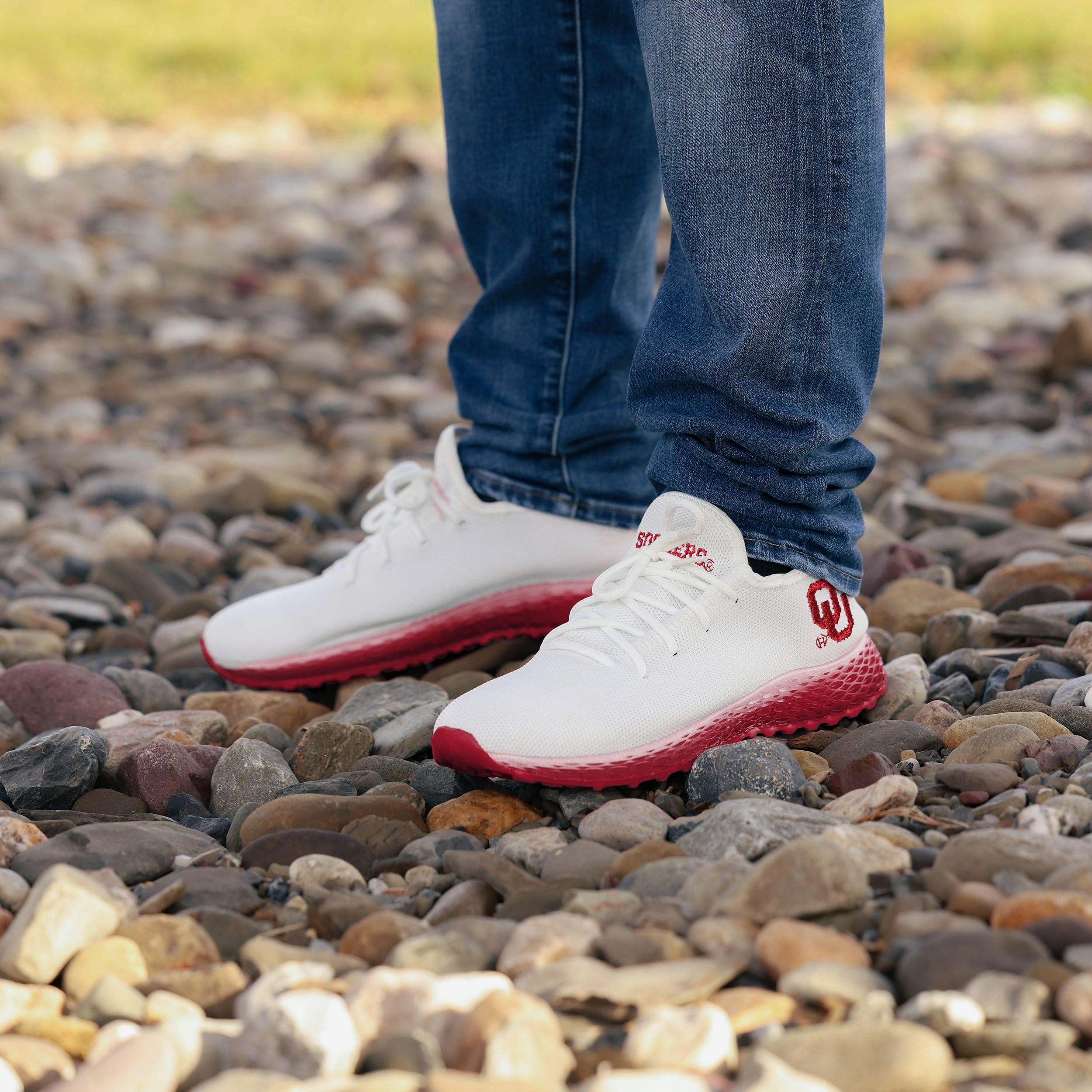 Oklahoma Sooners Gradient Midsole White Game-Day Sneakers