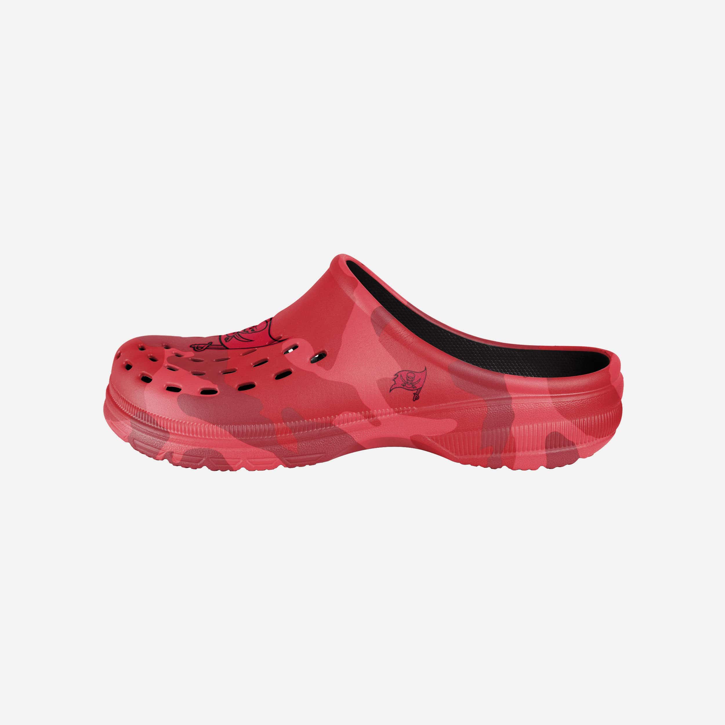 Tampa Bay Buccaneers Stylish Tonal Camo Clogs