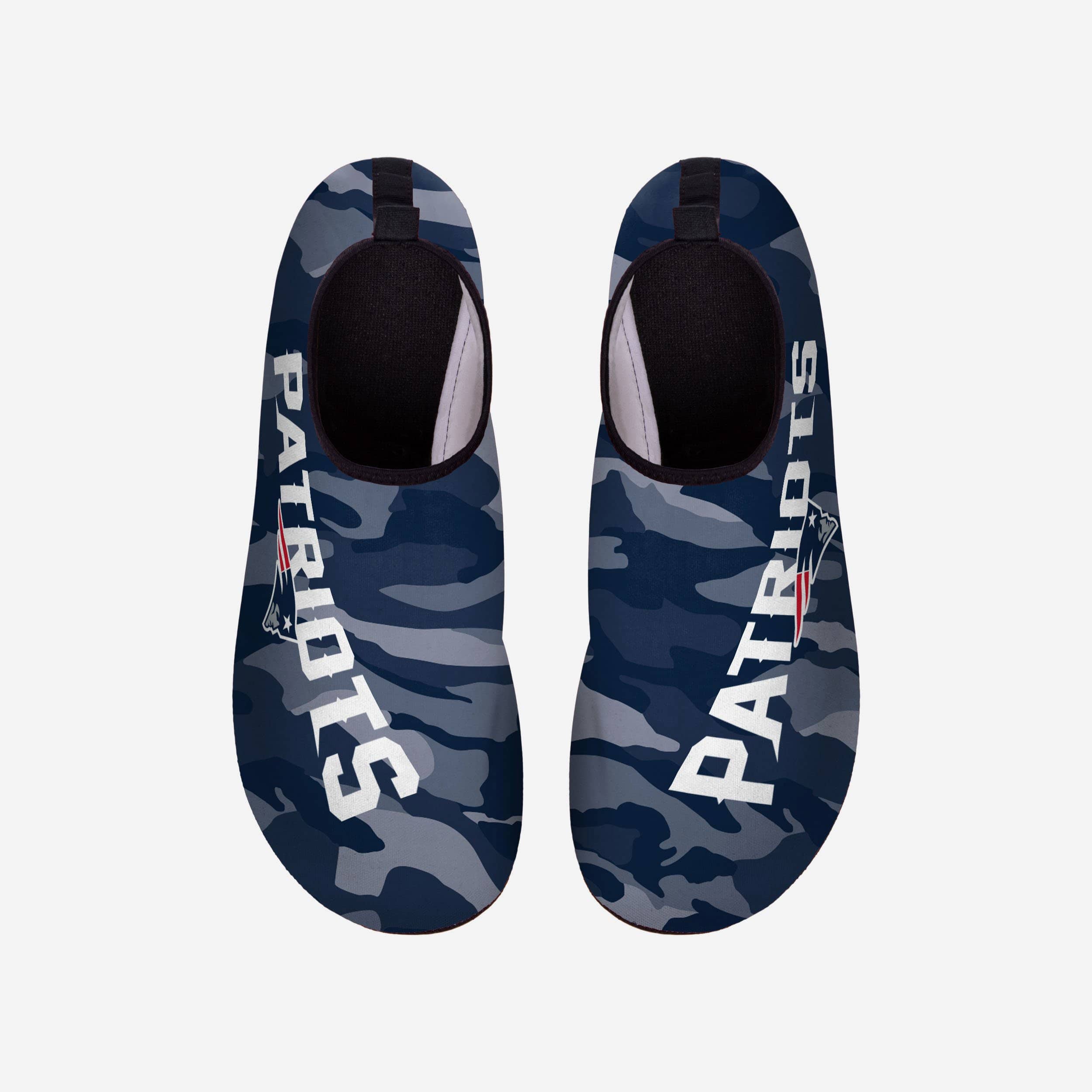 New England Patriots Men's Camo Water Shoes - Stand Out at the Beach!