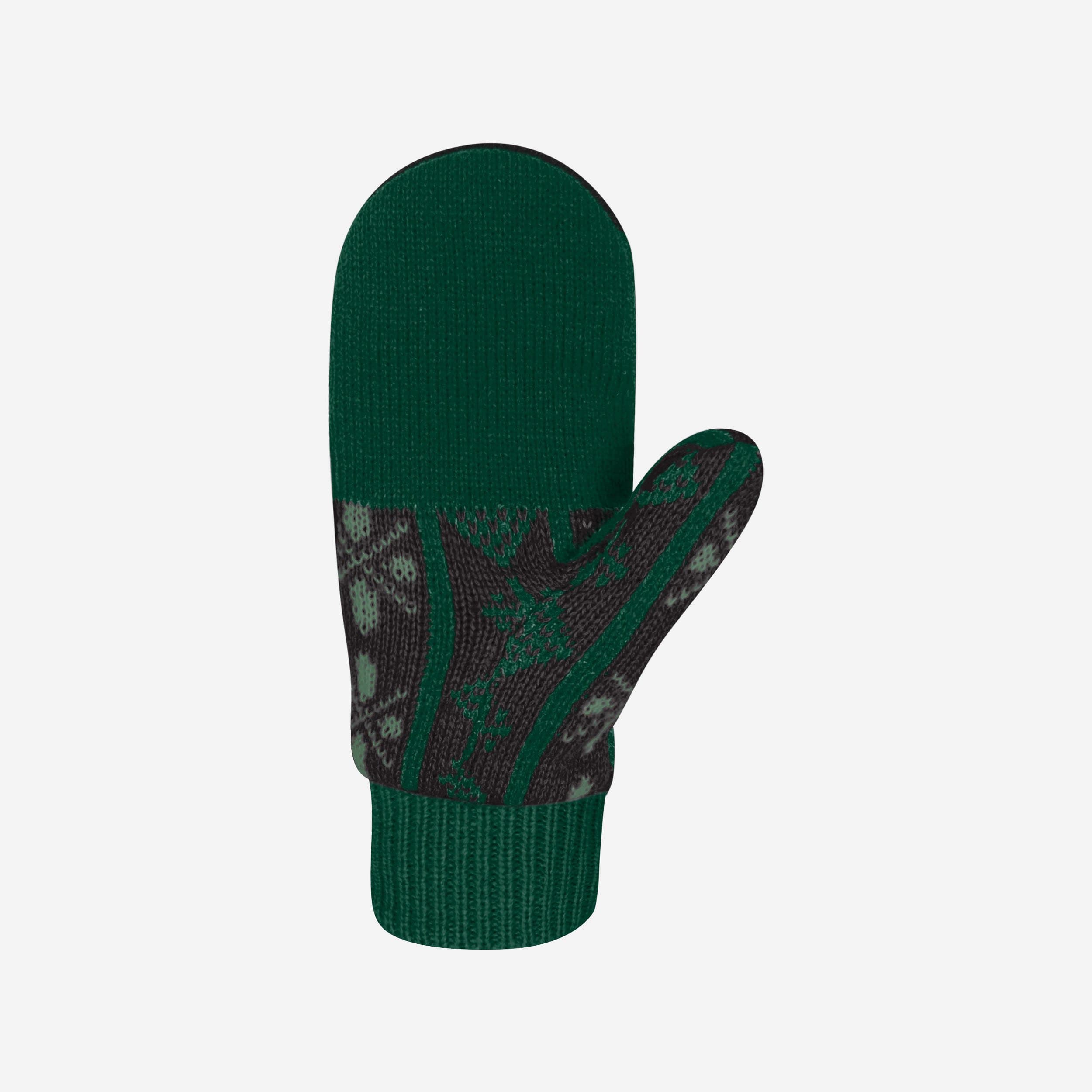 Stylish Camo Mittens for Winter Adventures