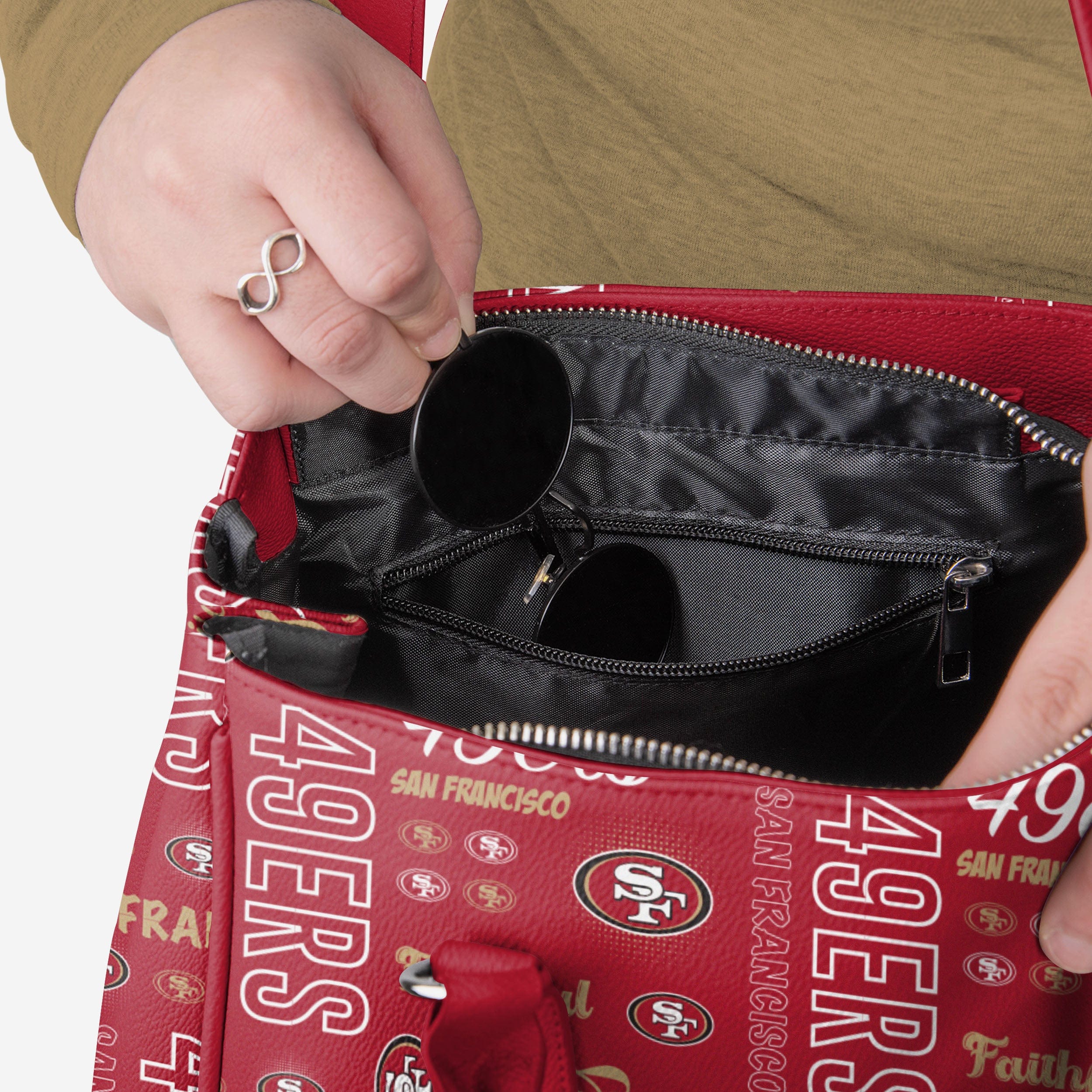 San Francisco 49ers Spirited Style Printed Collection Purse - Show Your Team Pride!