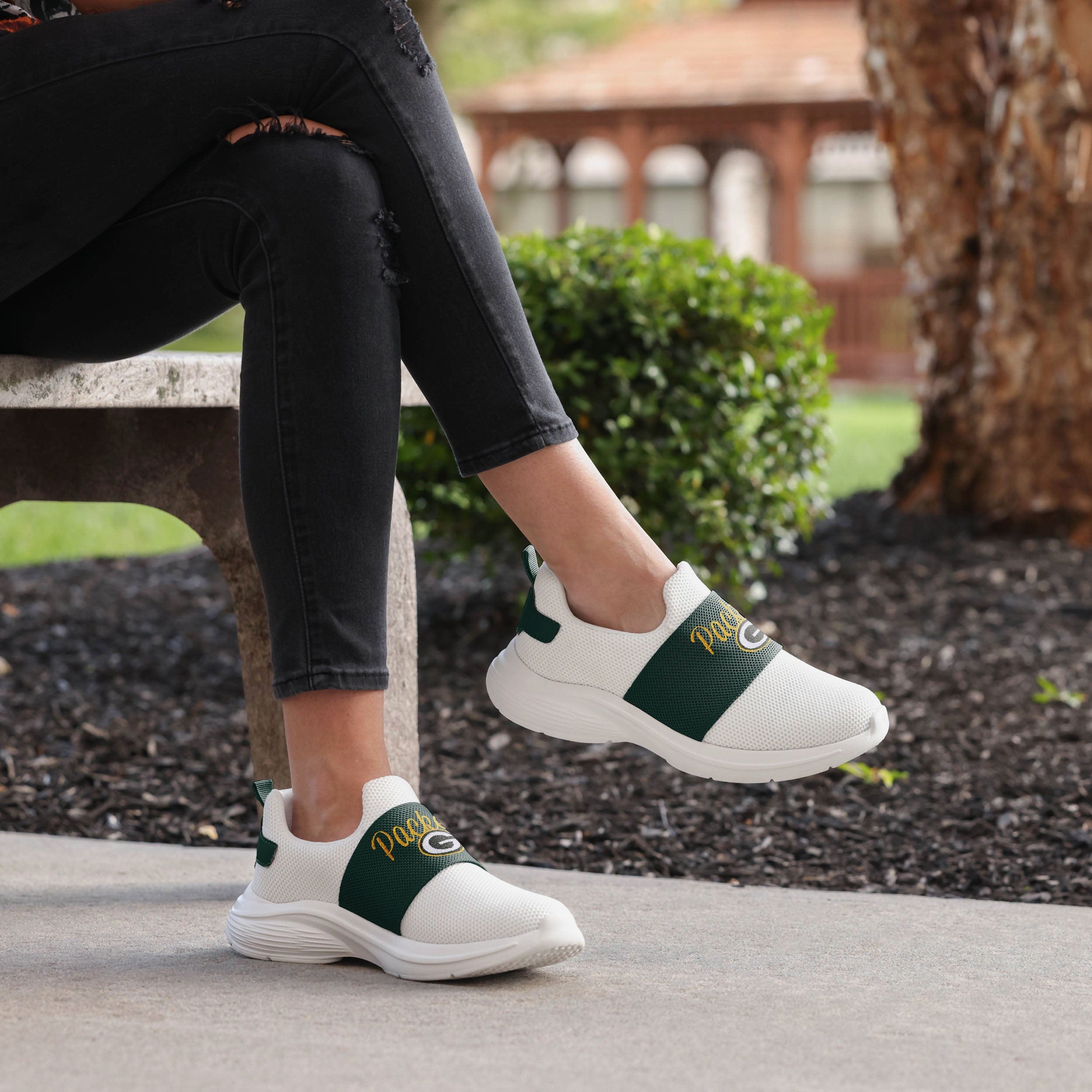 Green Bay Packers Women's Stylish White Slip-On Sneakers