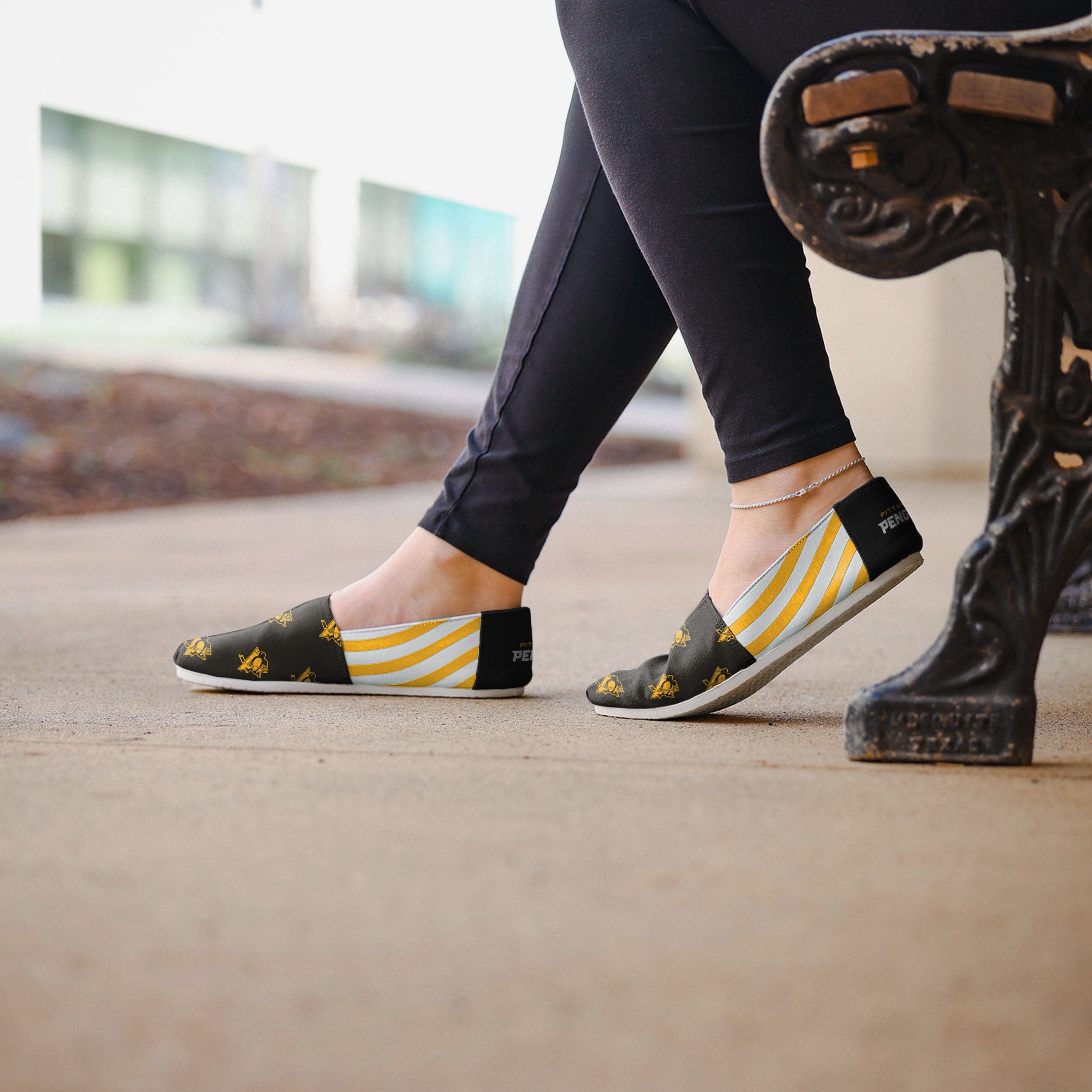 Stylish Pittsburgh Penguins Women's Stripe Canvas Shoes - Show Your Team Spirit!