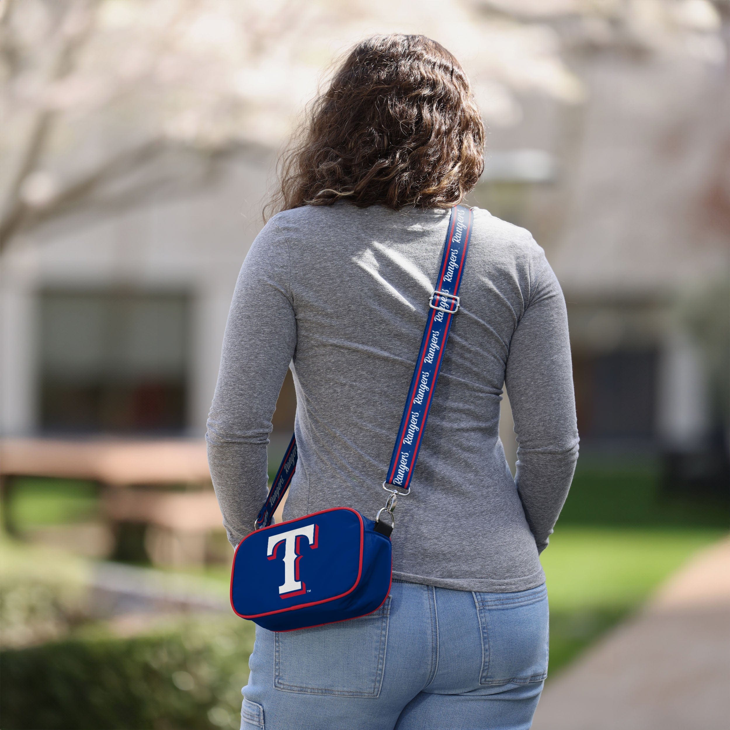 Texas Rangers Team Logo Crossbody Bag - Show Your Team Spirit!