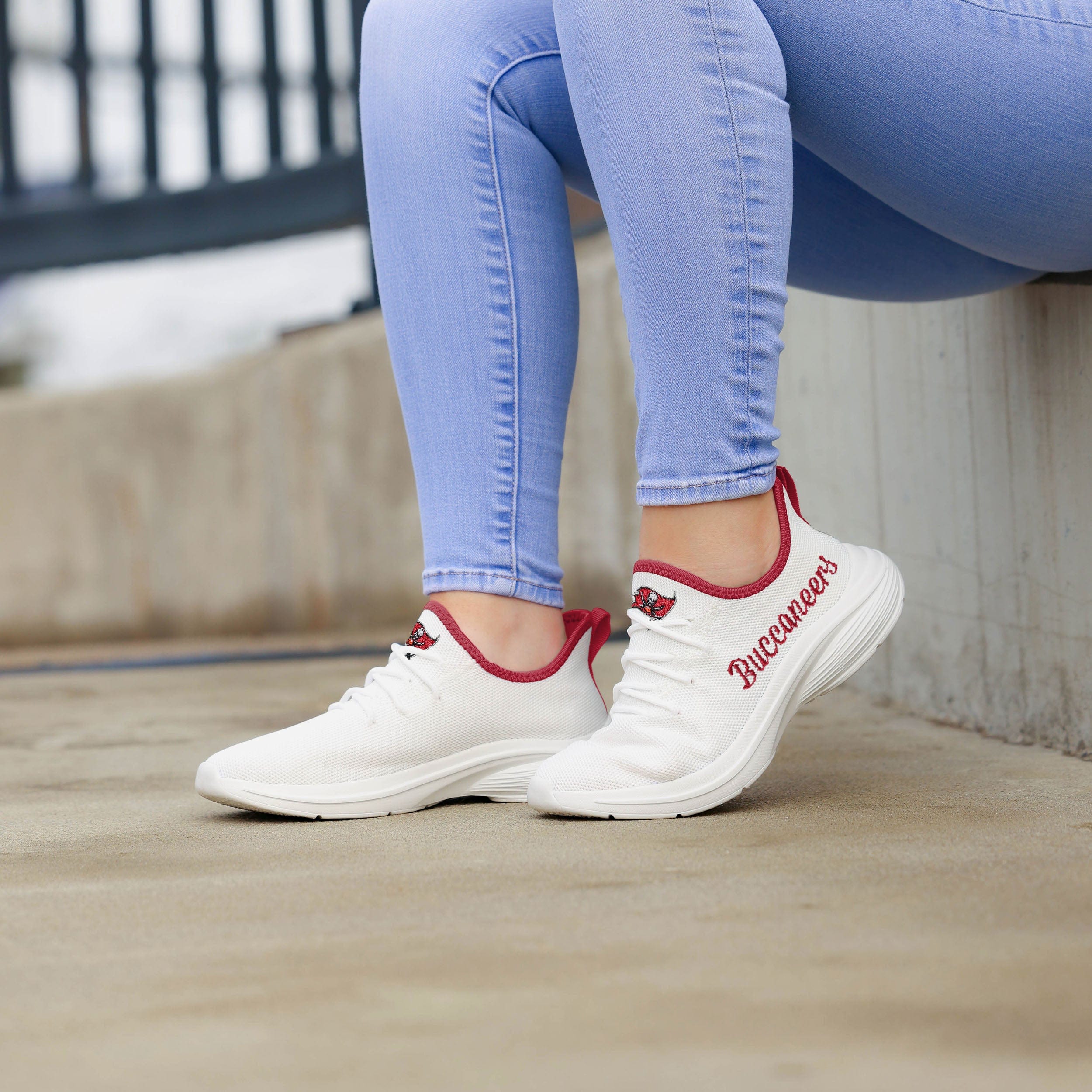 Stylish Tampa Bay Buccaneers Women's White Midsole Sneakers