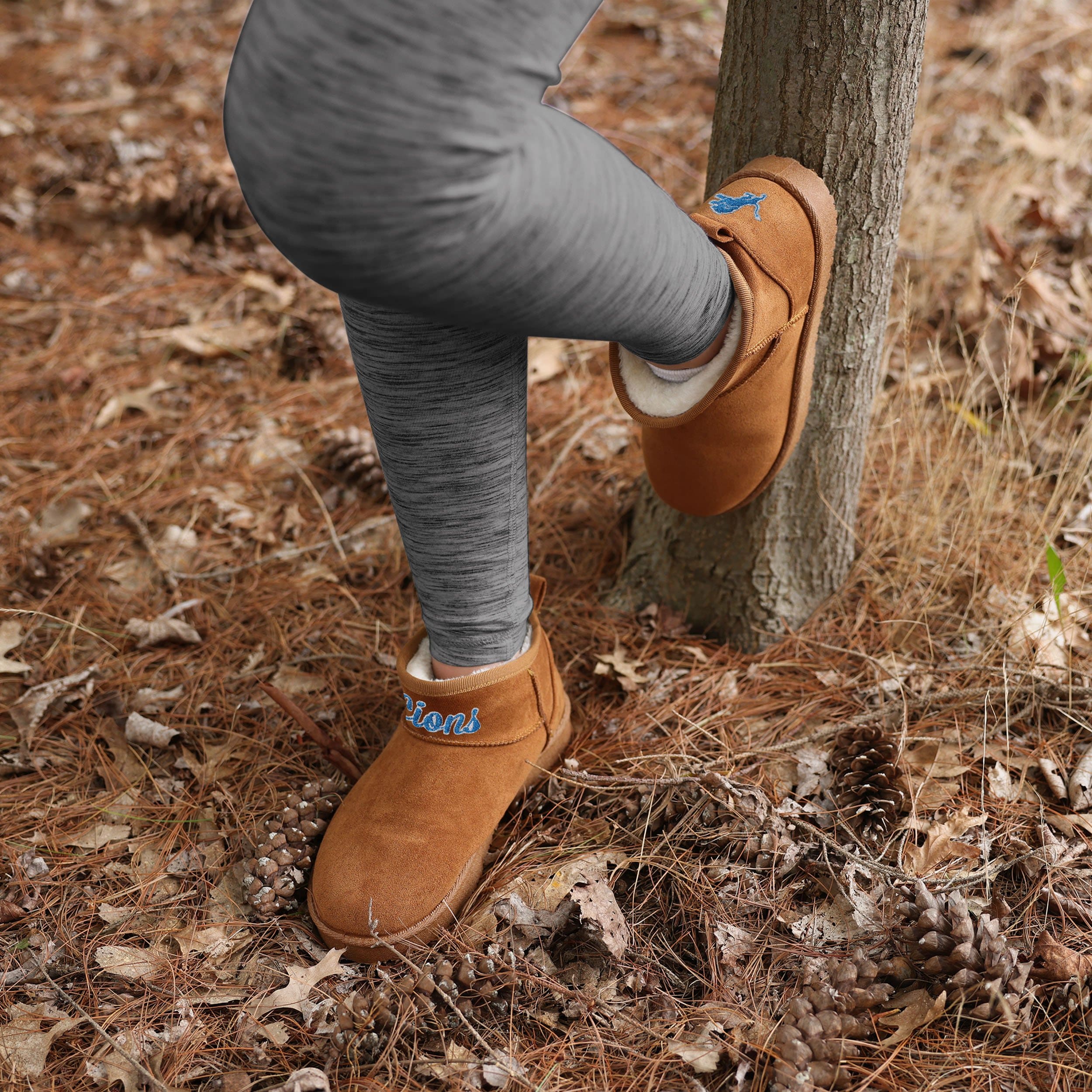 Detroit Lions Women's Fuzzy Team Logo Fan Boots - The Ultimate in Comfort and Team Spirit!
