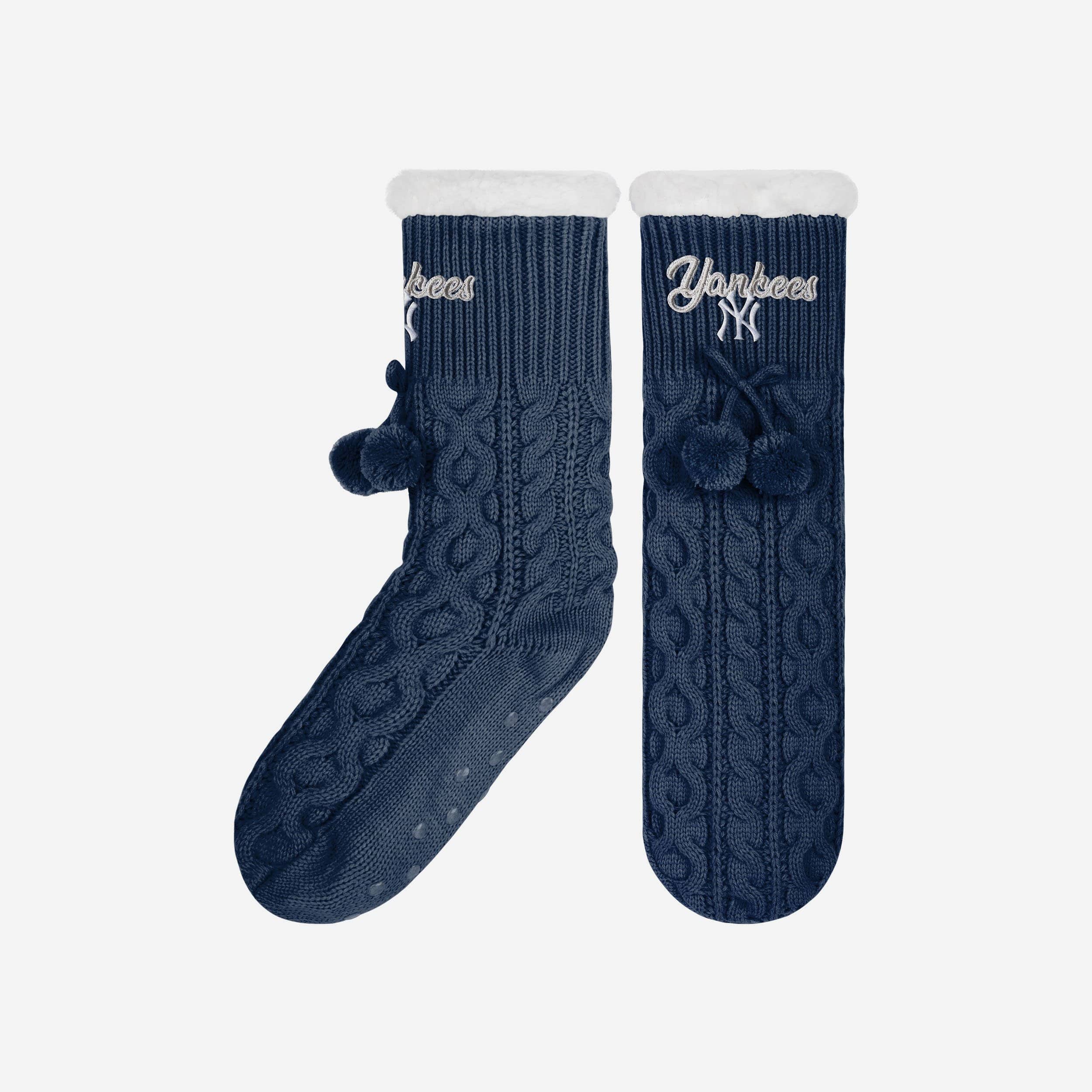 New York Yankees Women's Stylish Cable Knit Footy Slipper Socks