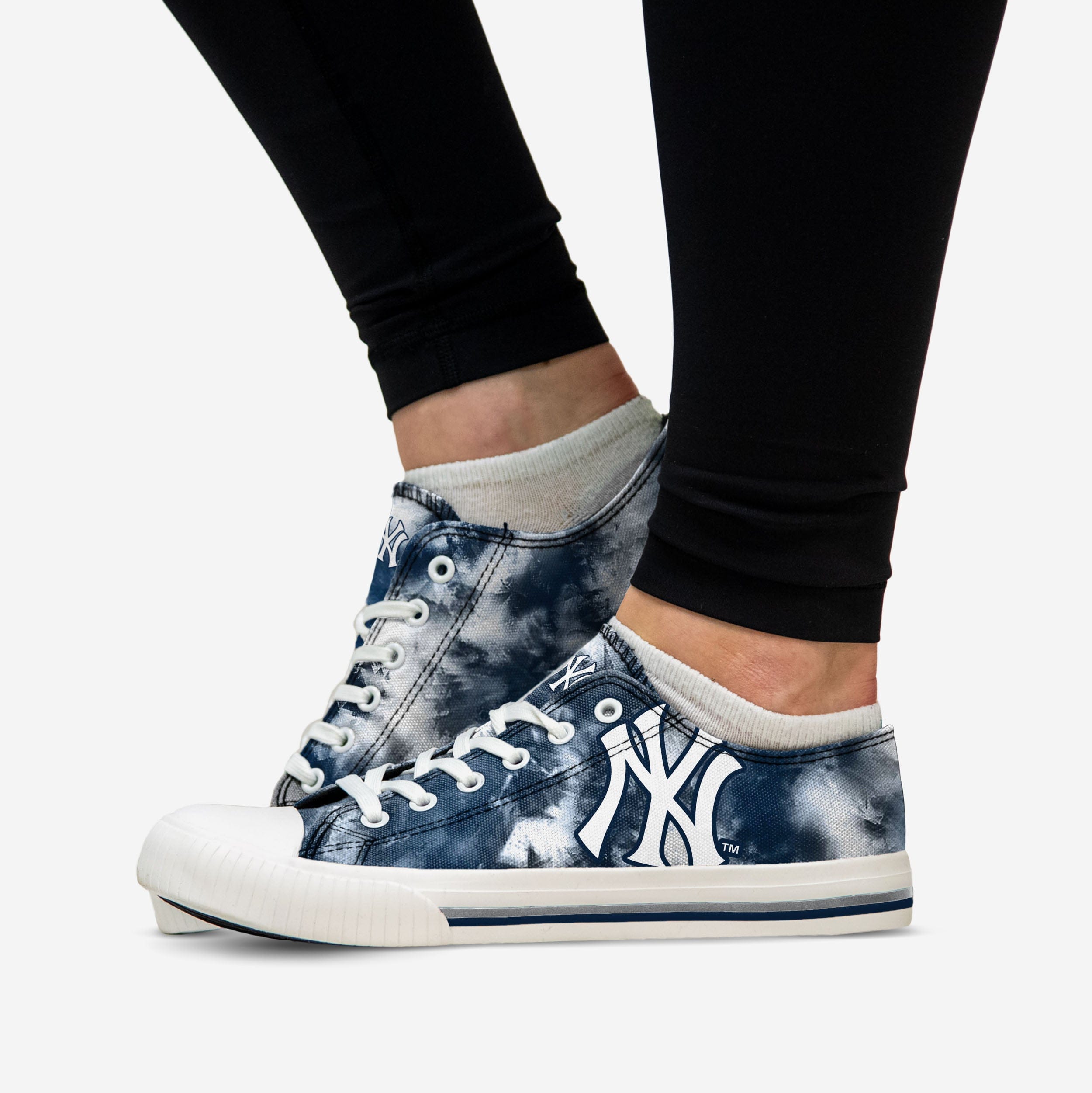 Groovy New York Yankees Women's Low-Top Tie-Dye Canvas Shoes