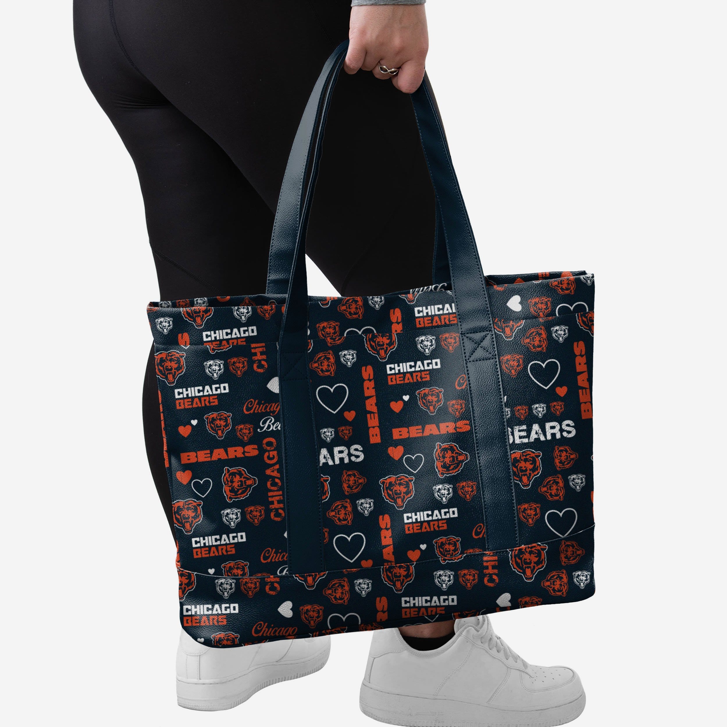 Chicago Bears Logo Love Tote Bag - Show Your Fandom in Style!