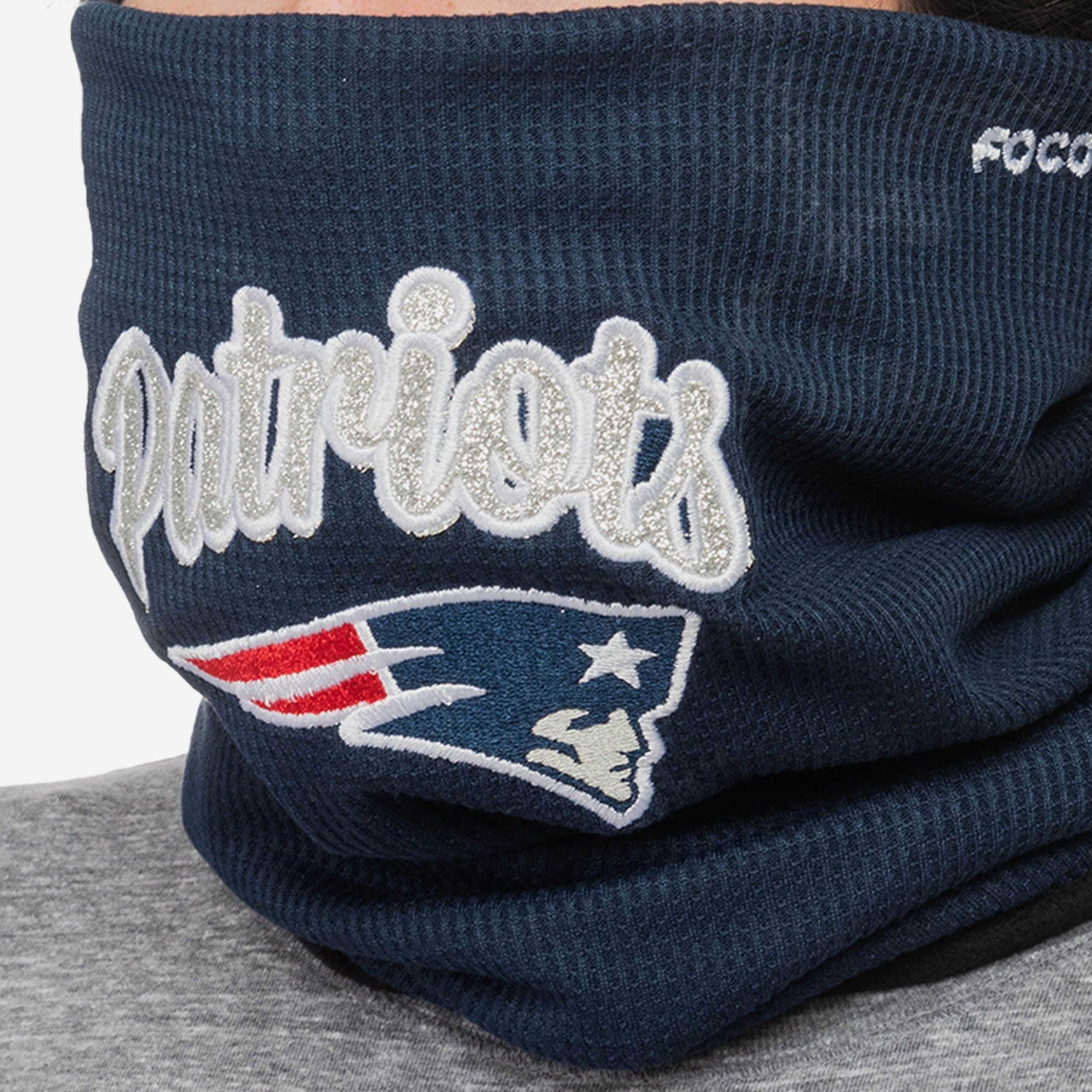 New England Patriots Glitter Waffle Gaiter Scarf - Show Your Team Spirit!